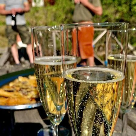 Skogsbrynet B&B, Bredsjoe Nya Herrgard Hallefors  Екстер'єр фото