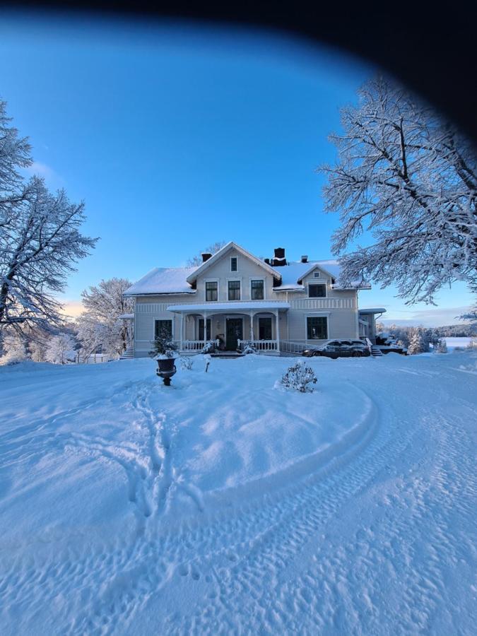 Skogsbrynet B&B, Bredsjoe Nya Herrgard Hallefors  Екстер'єр фото