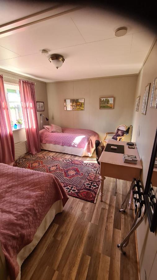Skogsbrynet B&B, Bredsjoe Nya Herrgard Hallefors  Екстер'єр фото