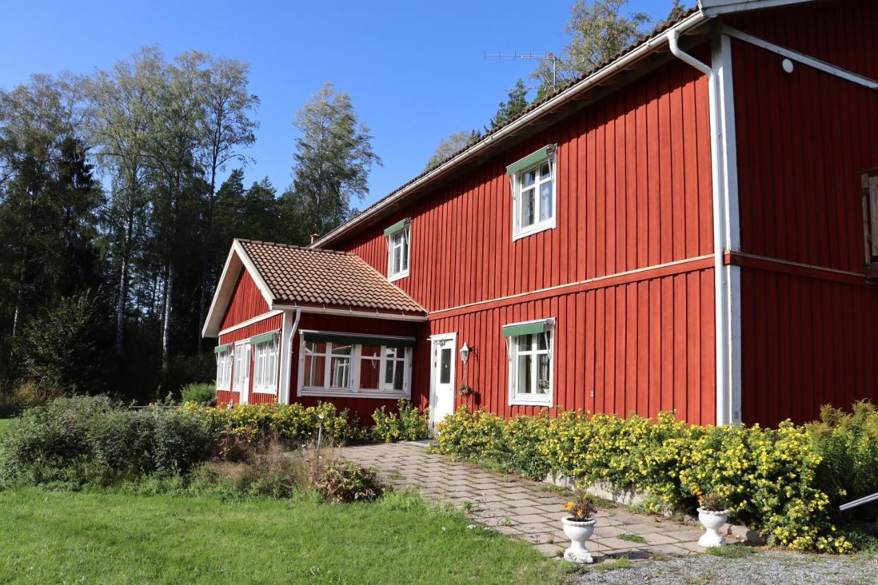 Skogsbrynet B&B, Bredsjoe Nya Herrgard Hallefors  Екстер'єр фото