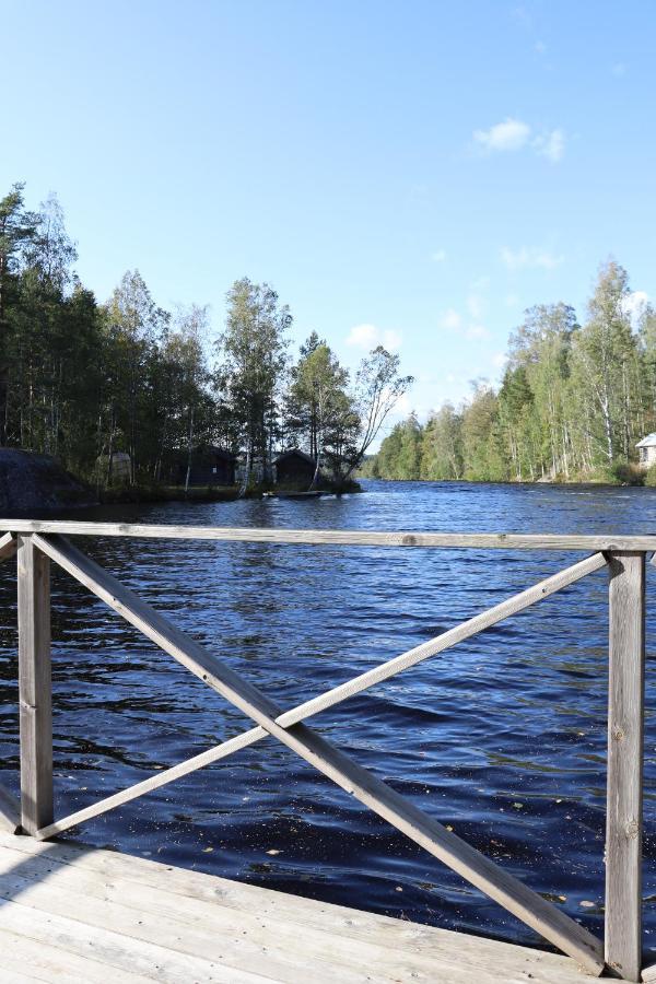 Skogsbrynet B&B, Bredsjoe Nya Herrgard Hallefors  Екстер'єр фото